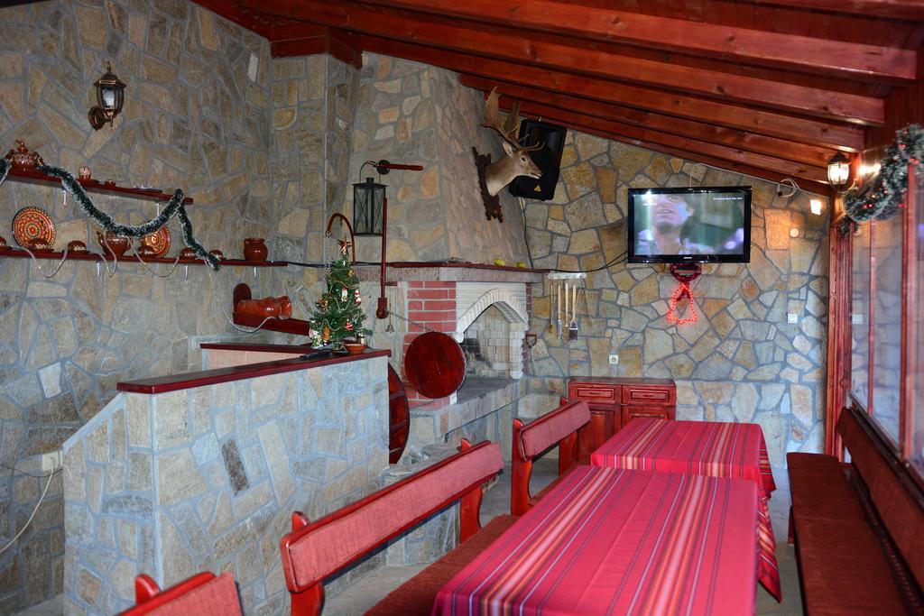 Family Hotel Diana Lyaskovo  Εξωτερικό φωτογραφία