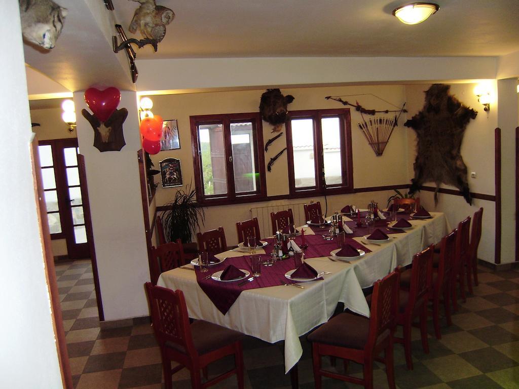 Family Hotel Diana Lyaskovo  Εξωτερικό φωτογραφία