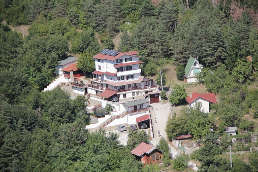 Family Hotel Diana Lyaskovo  Εξωτερικό φωτογραφία