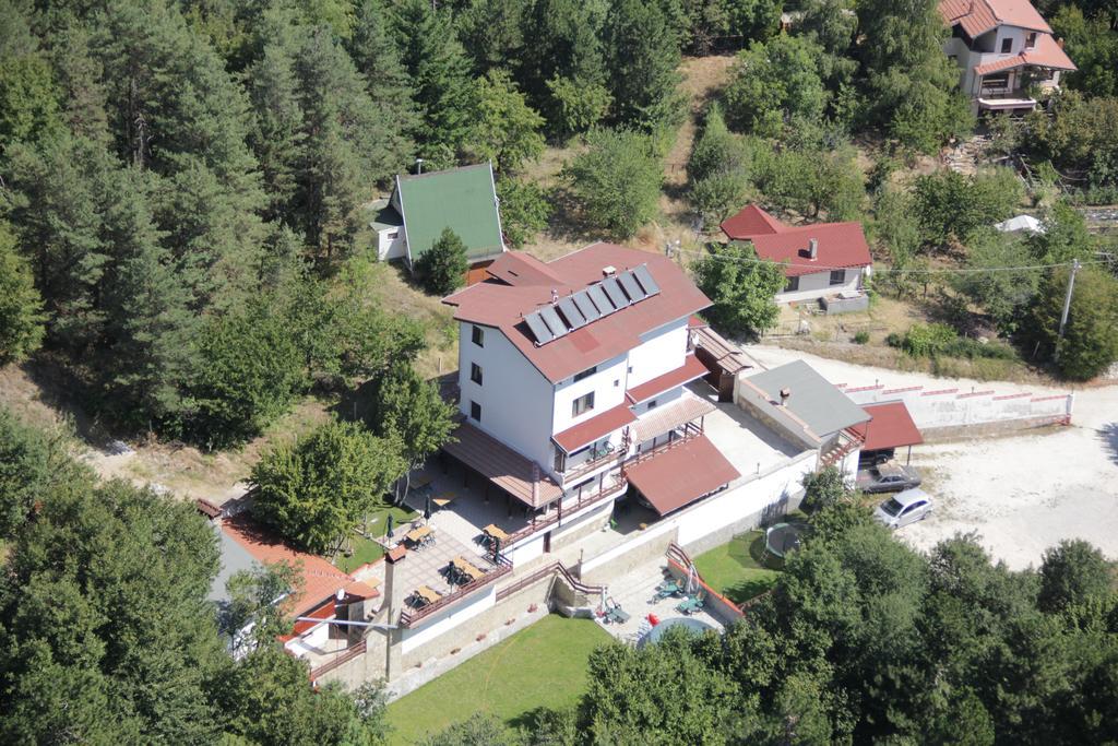 Family Hotel Diana Lyaskovo  Εξωτερικό φωτογραφία